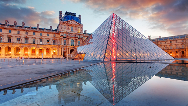 Viện bảo tàng Louvre