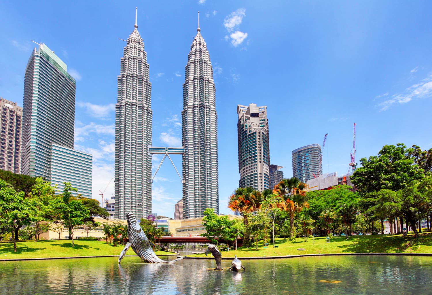 Đặt vé máy bay từ Tphcm đi Kuala Lumpur giá rẻ 2022 và lịch bay chi tiết