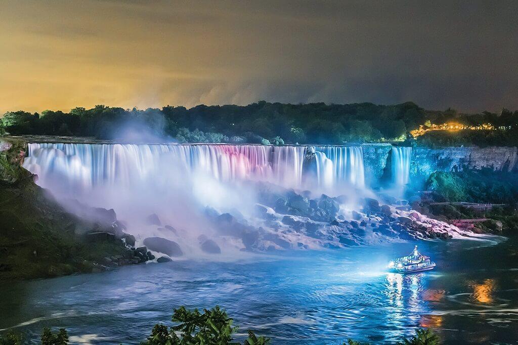 Thác nước Niagara hùng vĩ ở biên giới Canada Mỹ - Vnsava.com