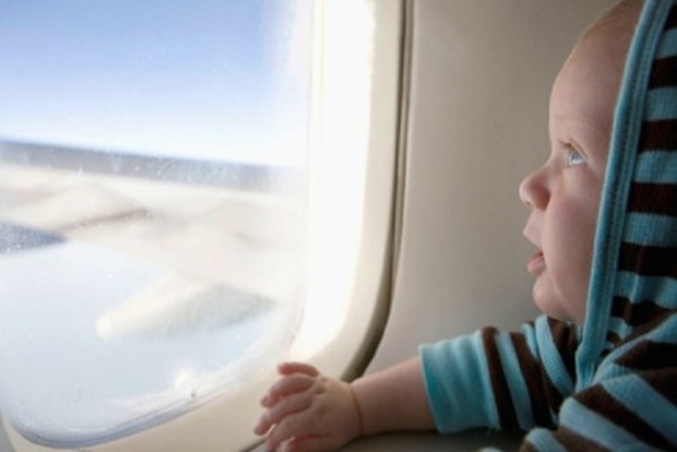 trẻ em đi máy bay Japan Airlines