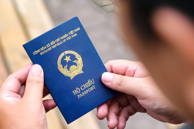 Mua vé máy bay đi nước ngoài có cần passport không?