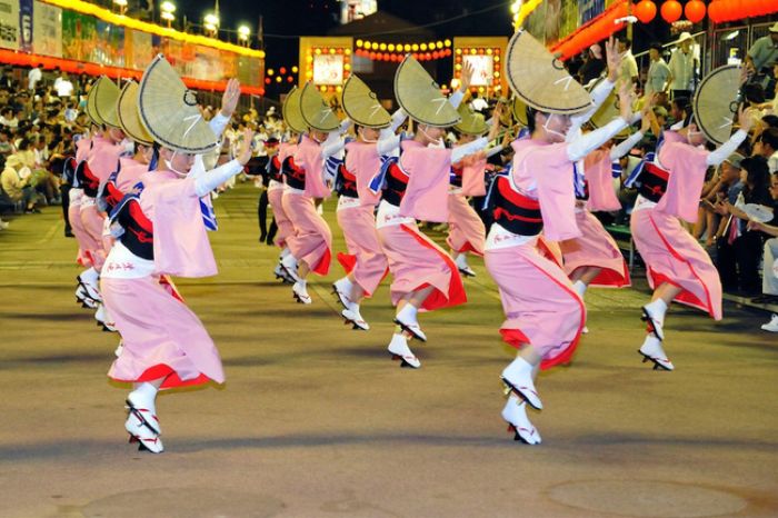 Lễ hội Awa Odori ở Tokushima